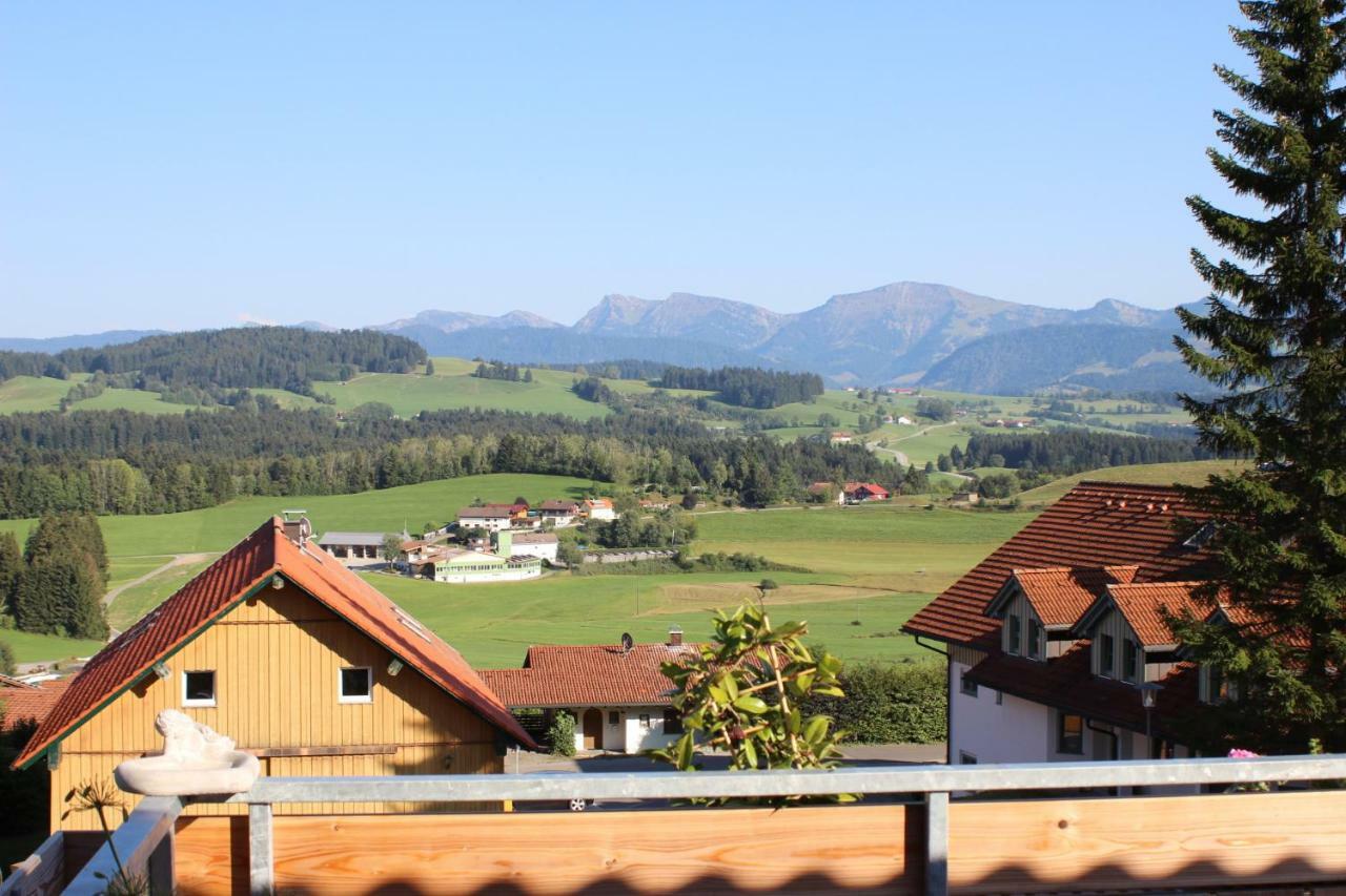 Haus Lenzhalde Appartement Oberreute Buitenkant foto
