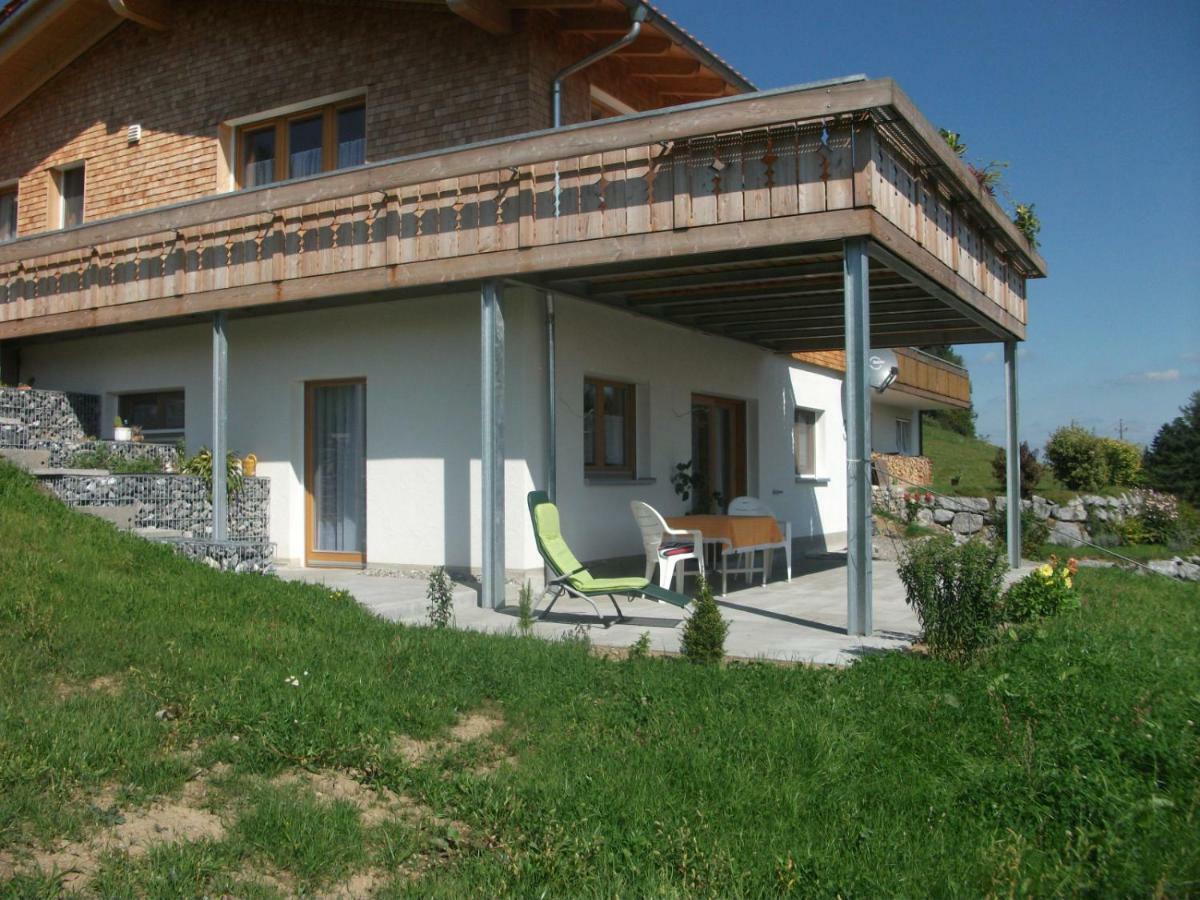 Haus Lenzhalde Appartement Oberreute Buitenkant foto